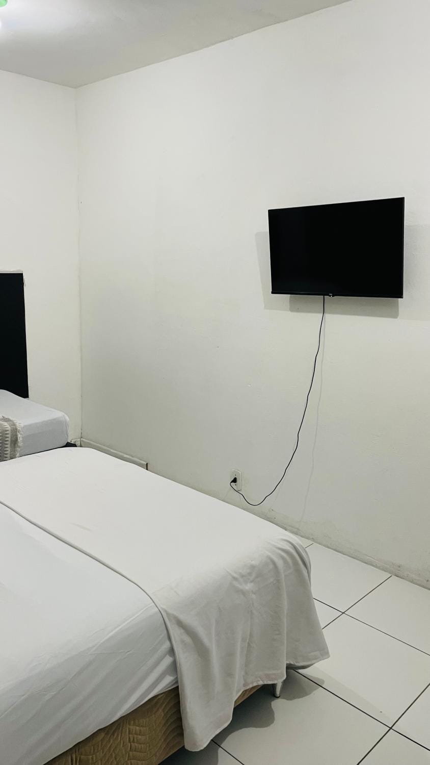 Suite Proximo a Praia Hostel in State of Rio de Janeiro