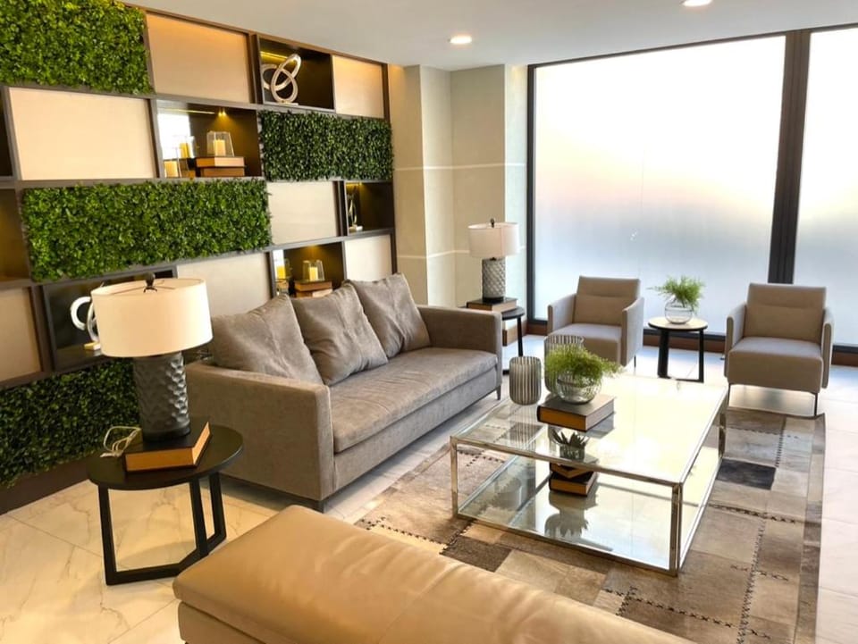 Lobby or reception, Seating area