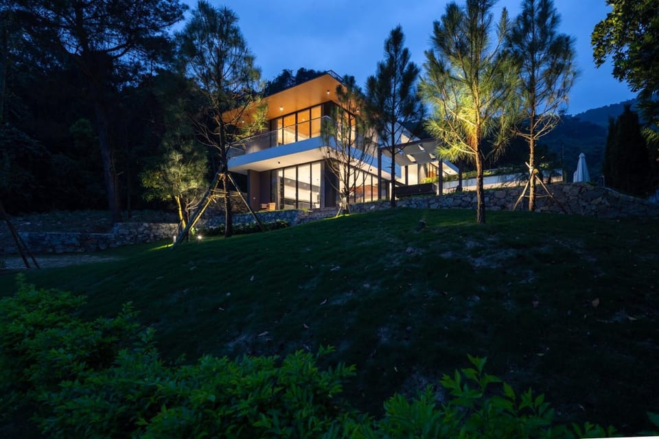 Property building, Garden