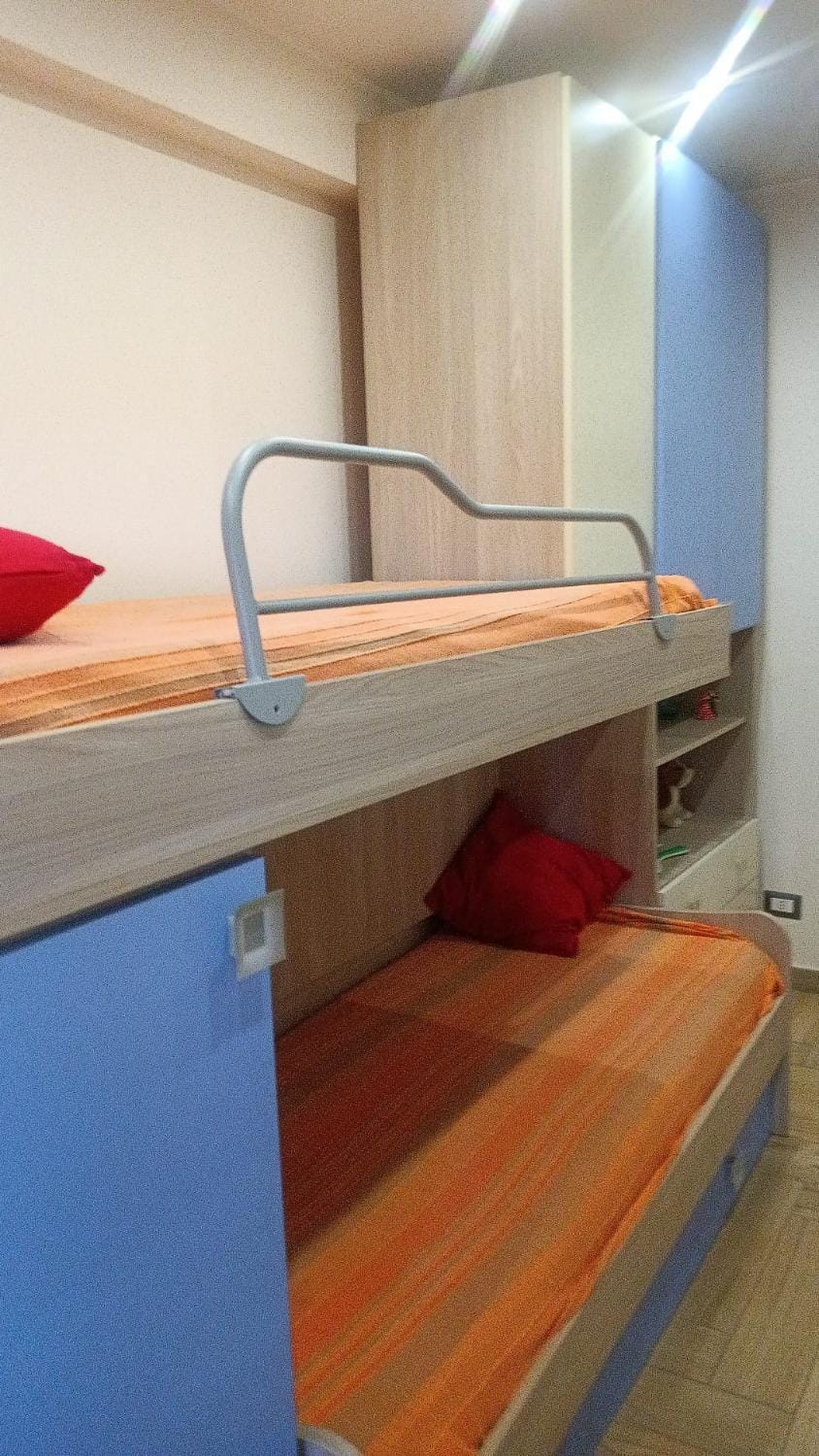 Bed, Bedroom, bunk bed