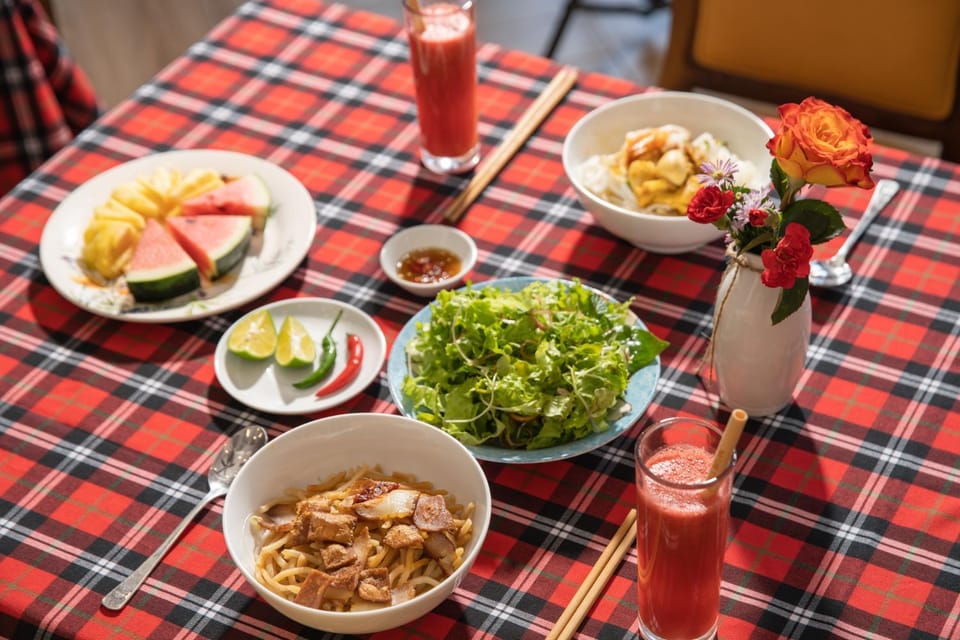 Food and drinks, Food, Breakfast, Continental breakfast