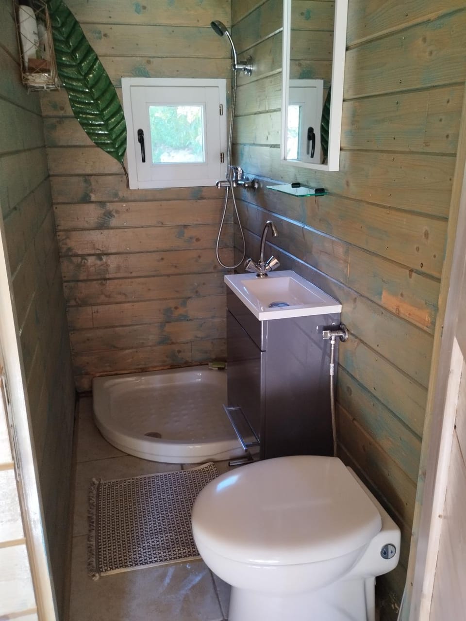 Roulotte au numero 886 Luxury tent in Salernes