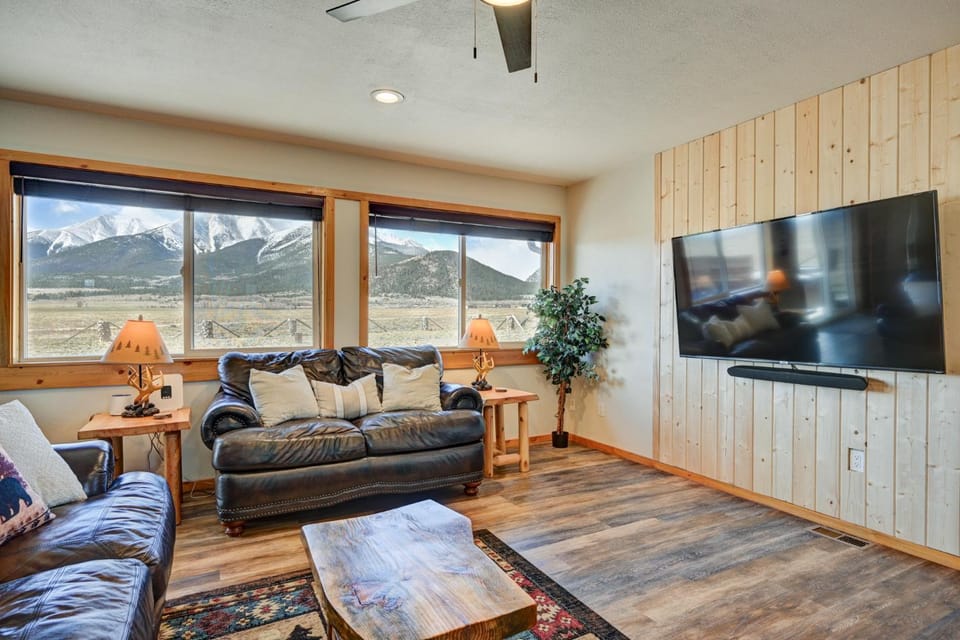 Buena Vista Mountain Retreat - Ultimate Privacy with Spa & Unbeatable Views House in Park County