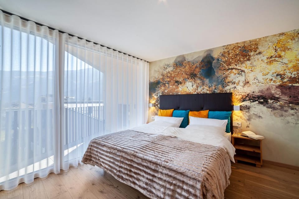 Property building, Living room, Bedroom