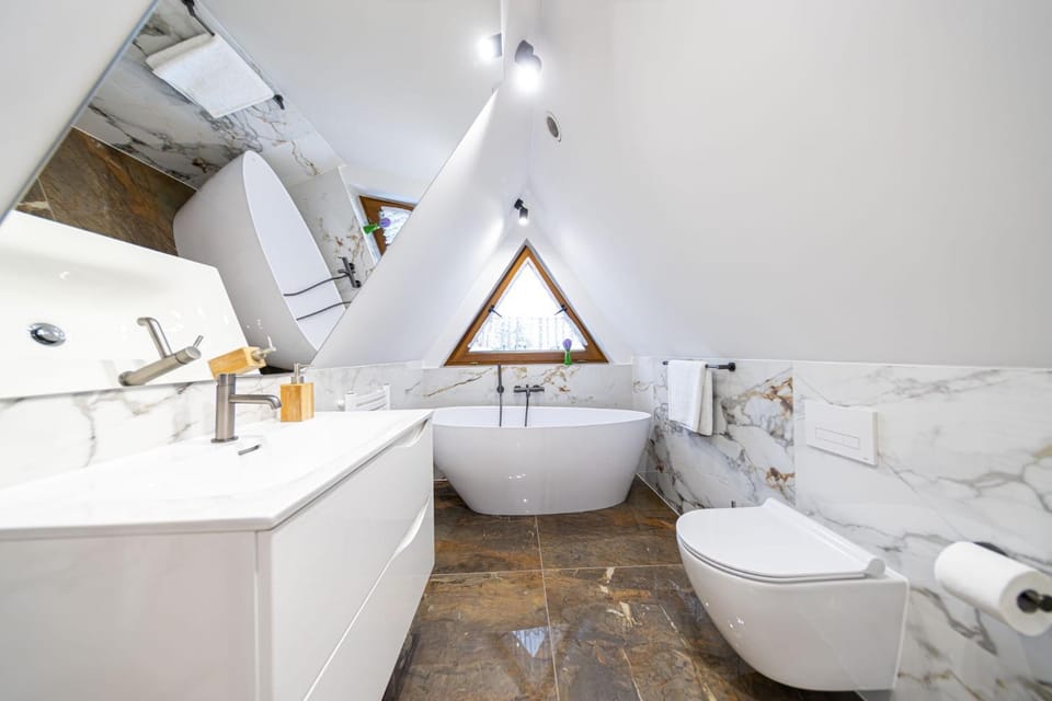 Toilet, Bathroom, Bath