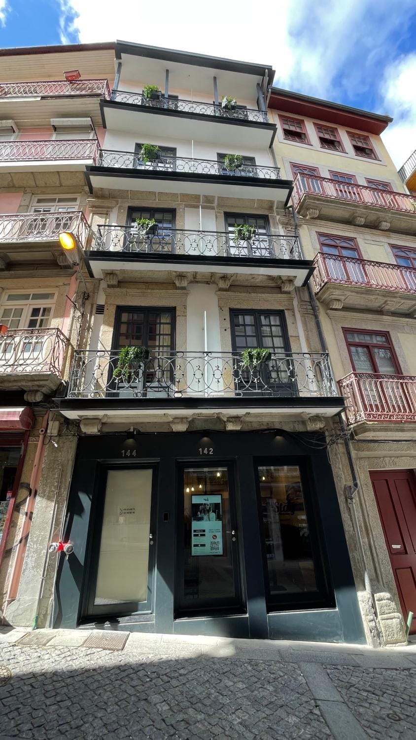 Property building, Facade/entrance