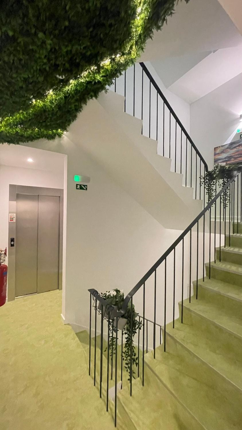 Property building, elevator, acessibility