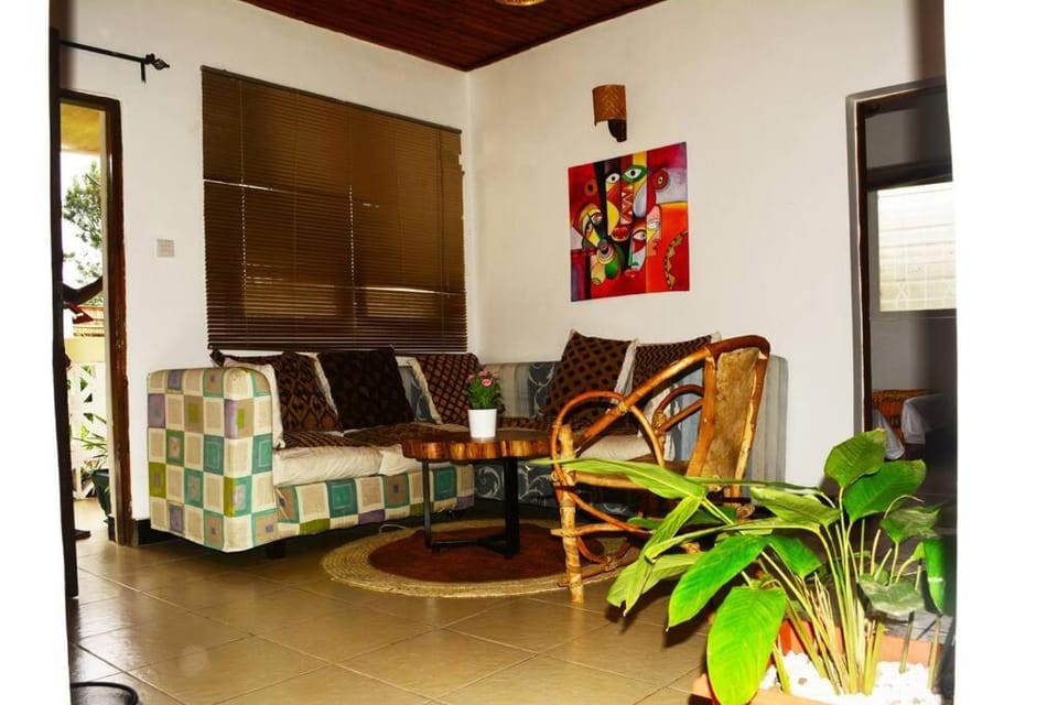 Sidai Cottage, Meru View, Firepit, Garden House in Arusha