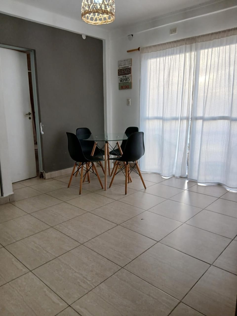 DEPARTAMENTO PARA DOS PERSONAS EN ZONA CENTRICA Apartment in Zarate