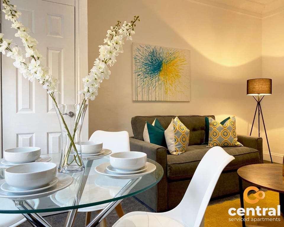 Living room, Seating area, Dining area