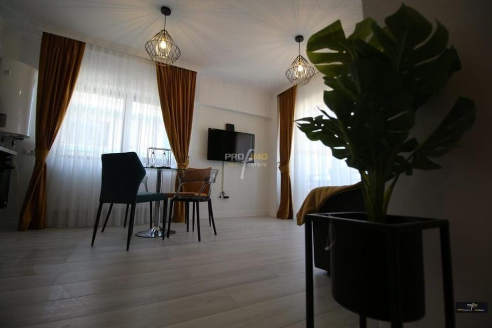 Communal lounge/ TV room, TV and multimedia, Living room, Seating area