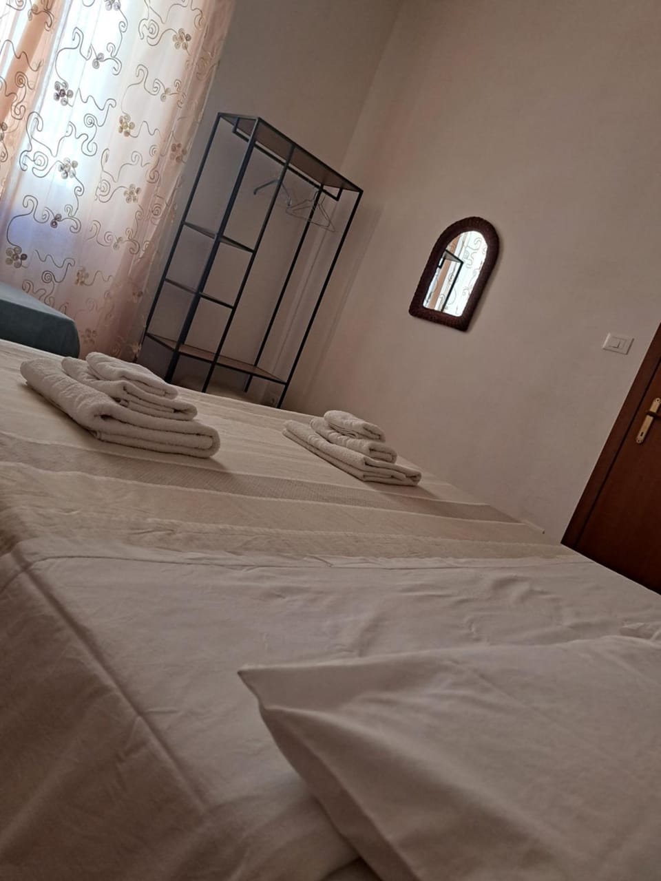 Bed, Bedroom, locker, towels