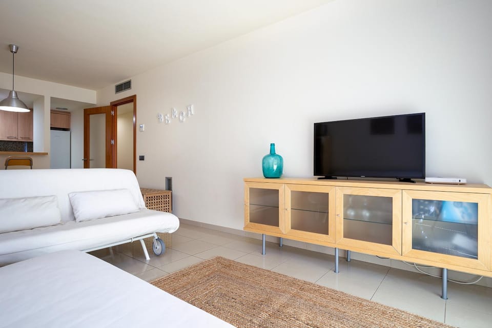 V010 - MILENIUM - Roses Apartment in Roses