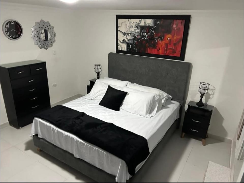 Apartamento edificio Iroka en el Rodadero Frente Al Mar con cocina full equipada Apartment in Gaira