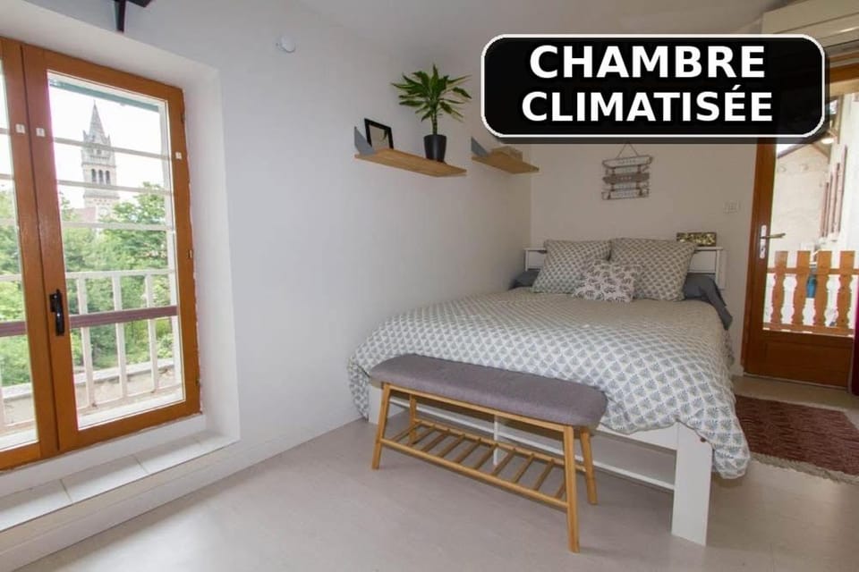 Duplex climatisé, balcon, check-in autonome Apartment in Auvergne-Rhône-Alpes