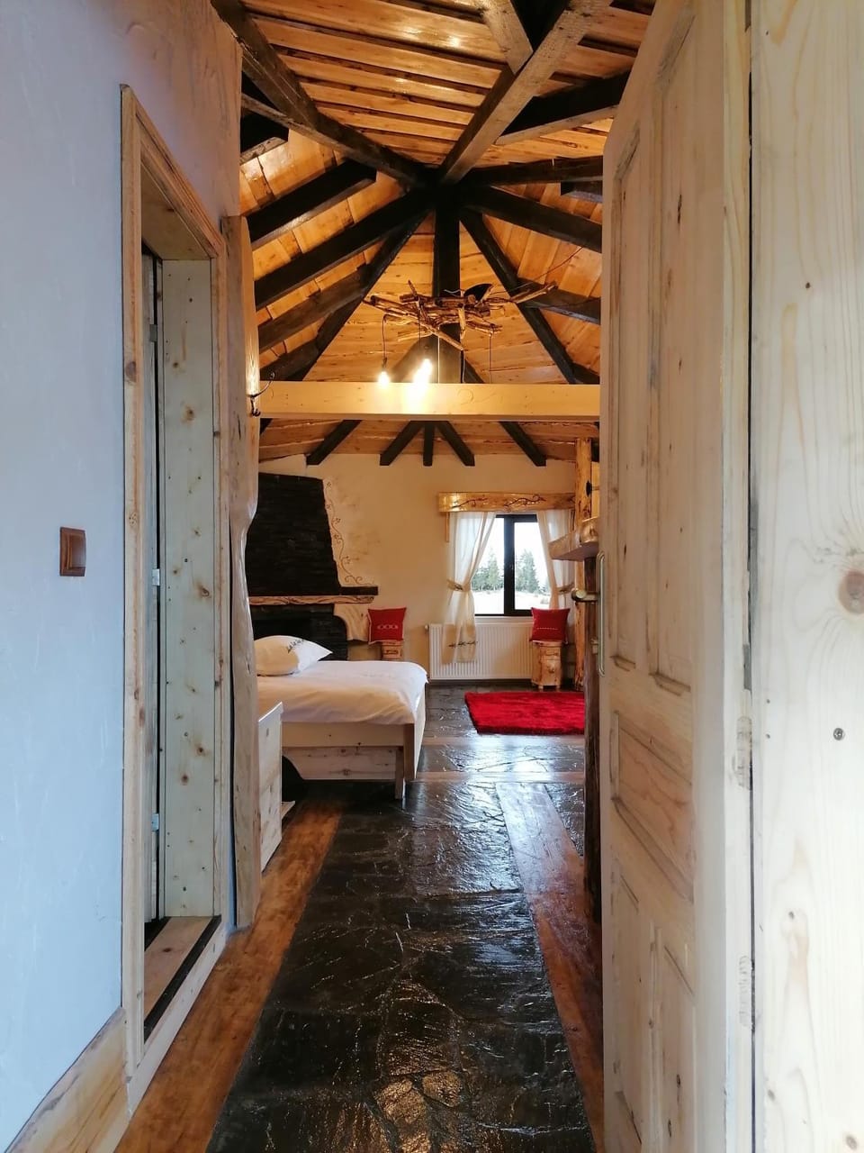 Căsuța Con Chalet in Brașov County