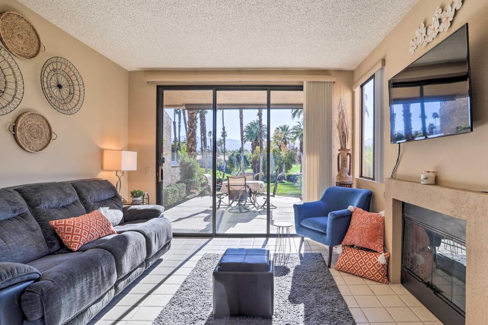 Near Golfing: Palm Desert Condo w/ Pool Access! House in Palm Desert