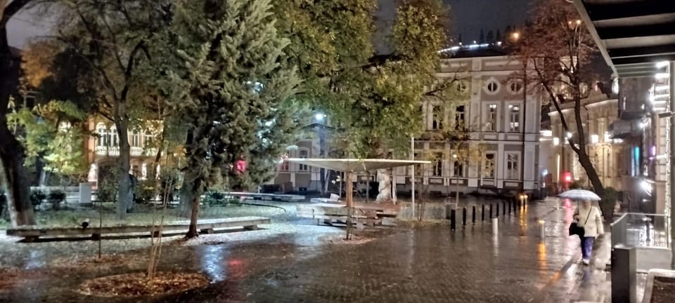 Nearby landmark, Night, Neighbourhood