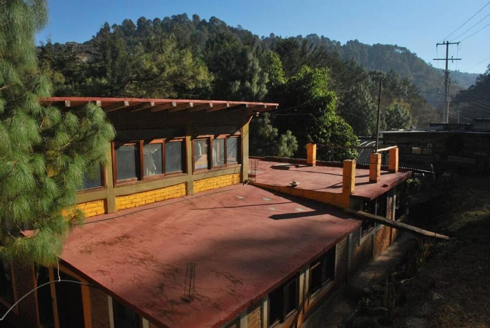 Property building, Balcony/Terrace, Balcony/Terrace