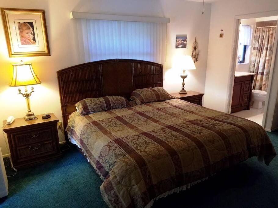 Venice Pool Home by AcoralBay 5 Min to the beach & town House in South Venice
