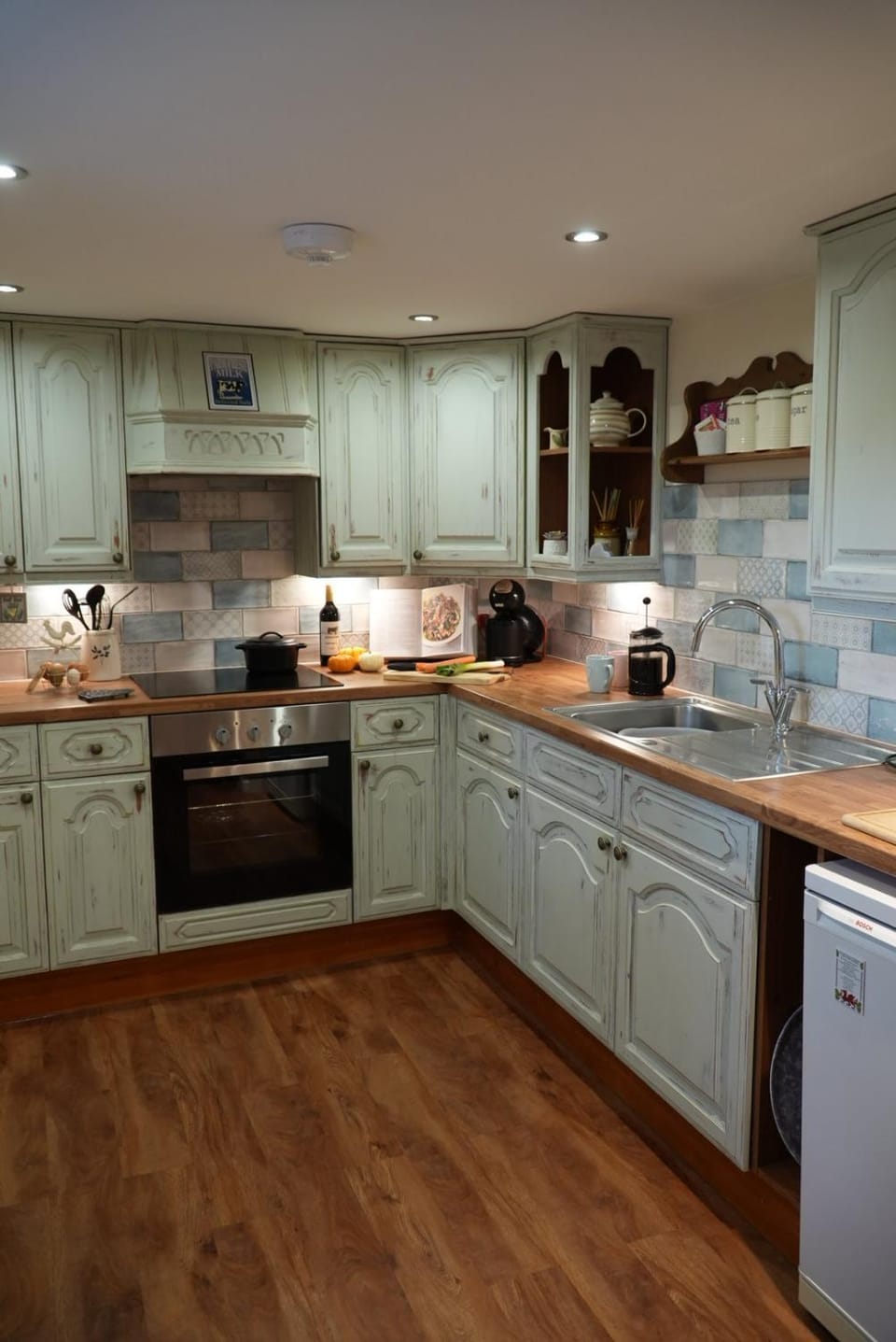 Coffee/tea facilities, Kitchen or kitchenette, pet friendly, stove, toaster