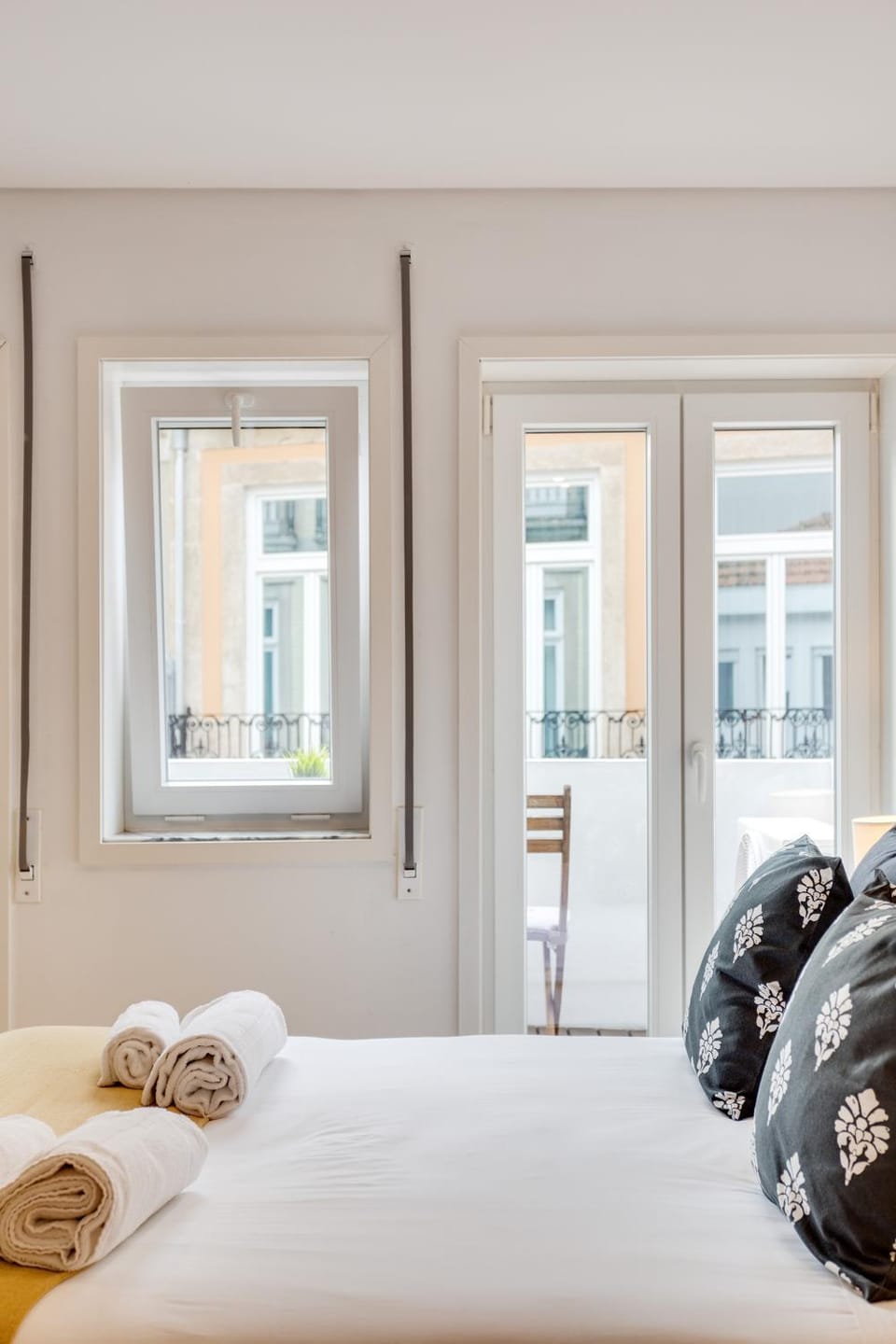 Bonjardim Downtown Apartments by DA'HOME Apartment in Porto