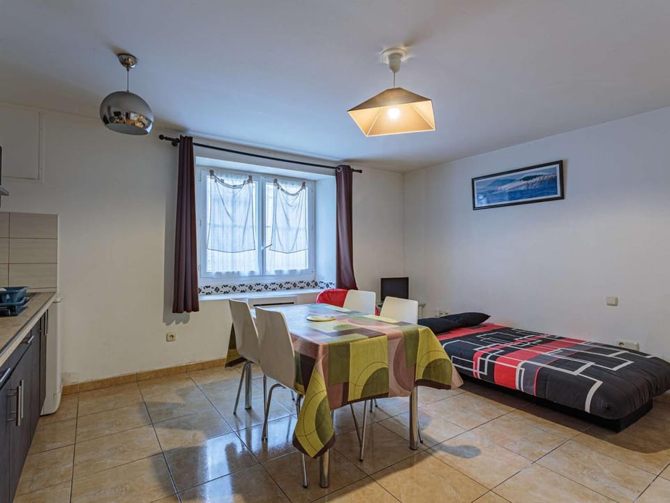 Spacieux studio à Biarritz, proche commerces et plage - FR-1-3-541 Apartment in Biarritz