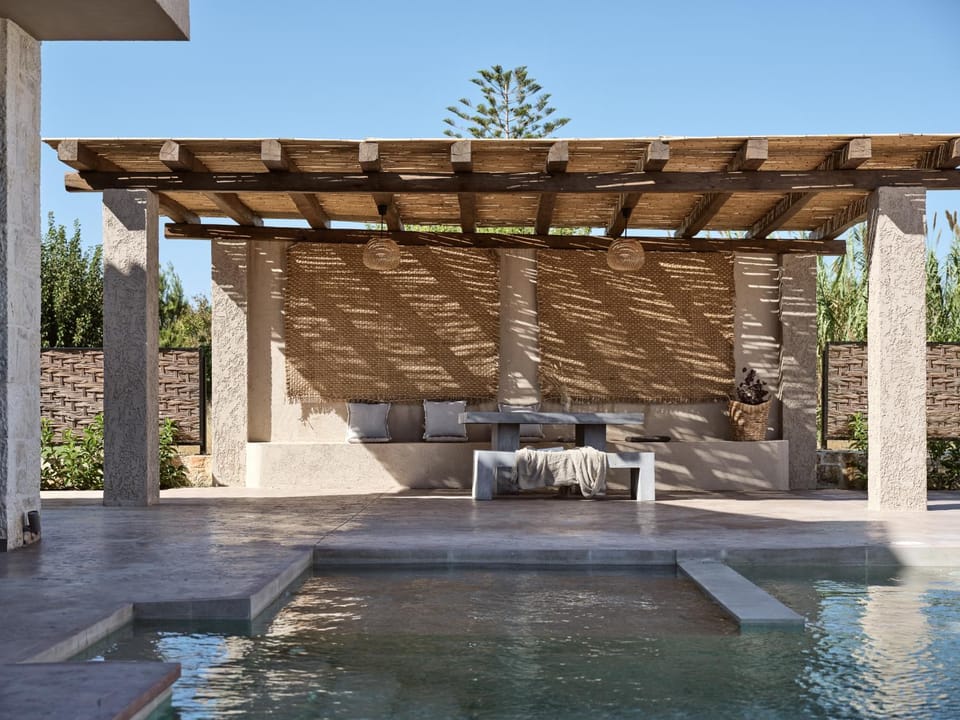 Day, Seating area, Pool view, Swimming pool