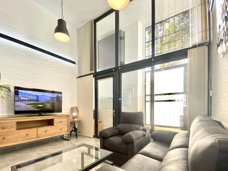 TV and multimedia, Living room, Seating area