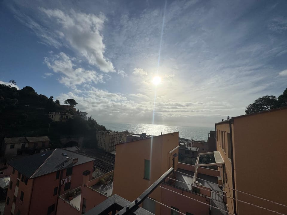 2-bedroom sunny sea view with balcony, La Casa Di Christine Apartment in Monterosso al Mare