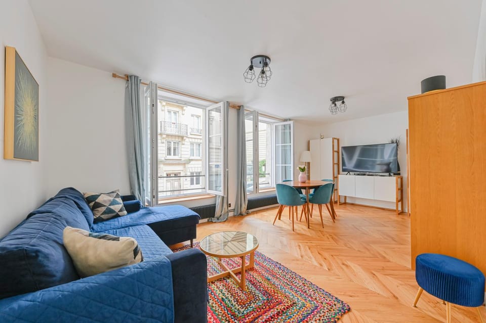 PANTHEON Apartment in Paris