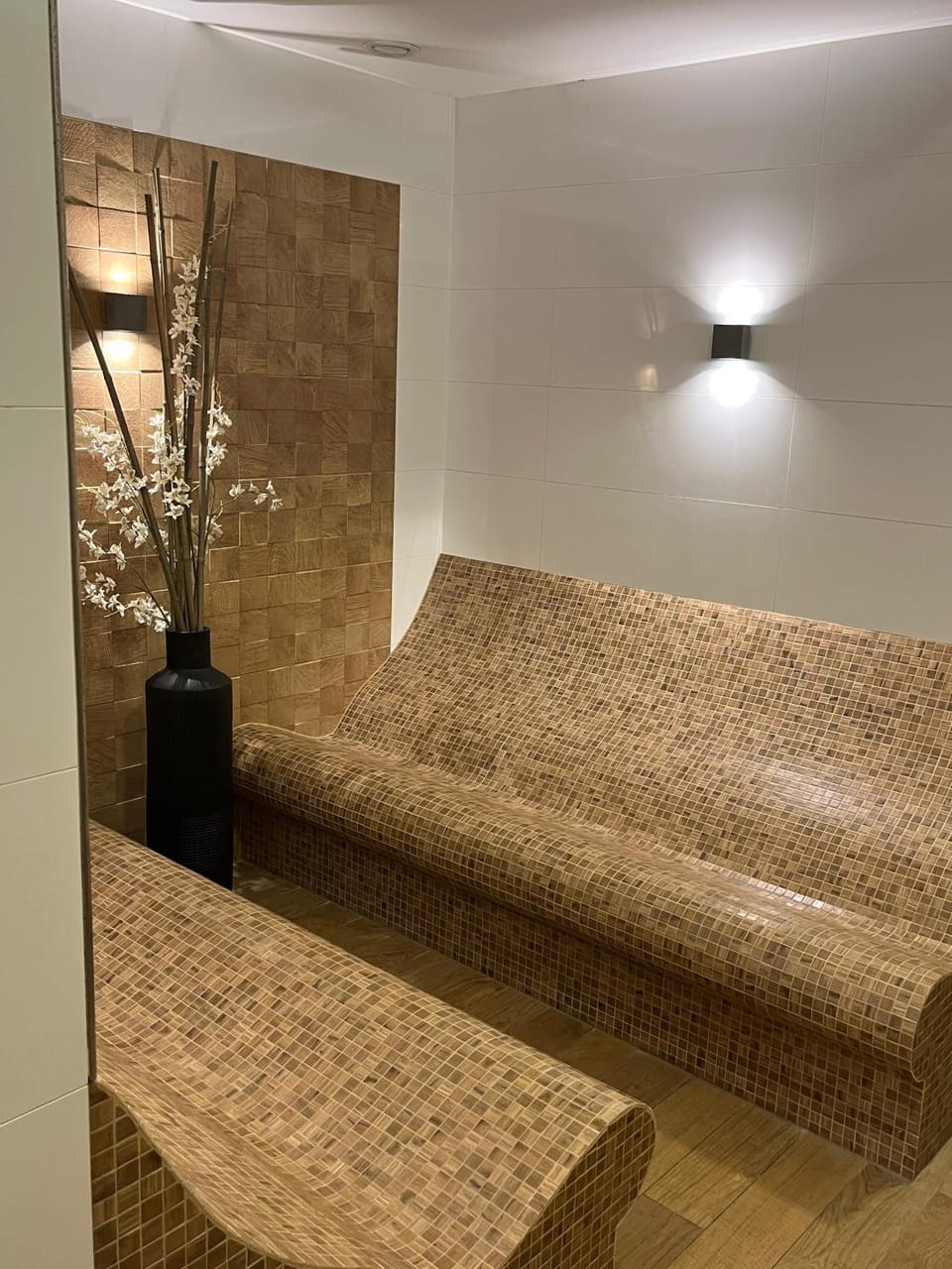 Sauna, Seating area