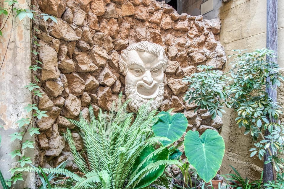 Decorative detail