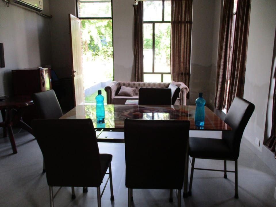 Ganga Kutir Oak Villa on Raichak Apartment in West Bengal