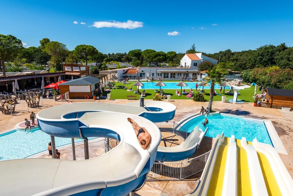Camping maeva Club Argelès Vacances Campground/ 
RV Resort in Argeles-sur-Mer