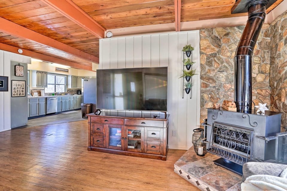 Close to Hiking & Dtwn: Mtn-View Prescott Home! House in Prescott