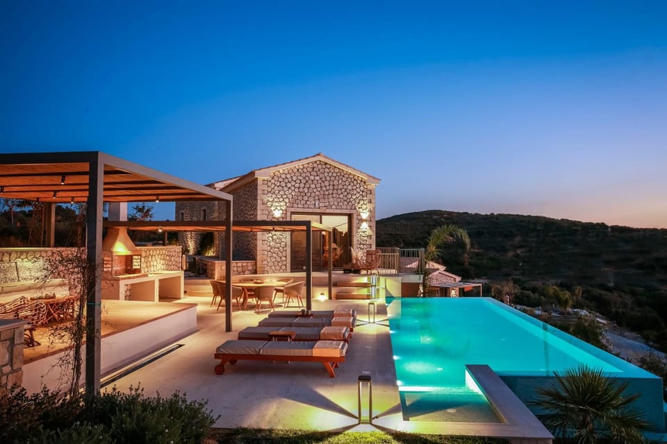 Property building, Swimming pool