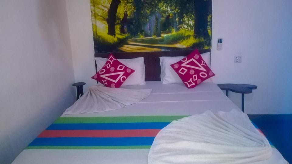 Bed, Photo of the whole room