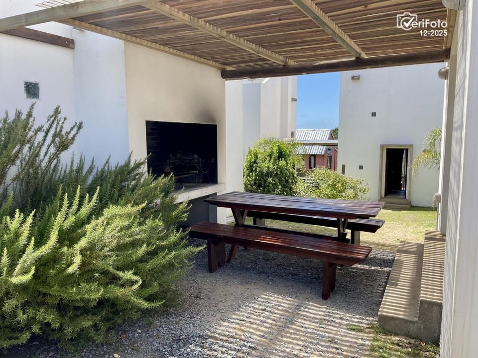 BBQ facilities, Garden