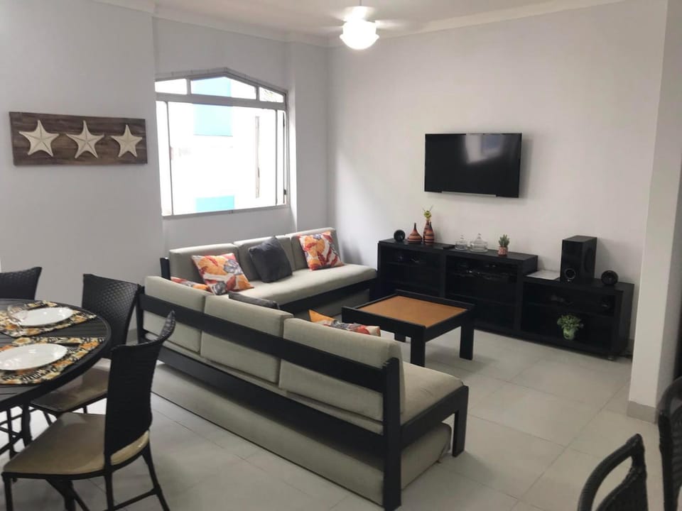 TV and multimedia, Seating area, Evening entertainment