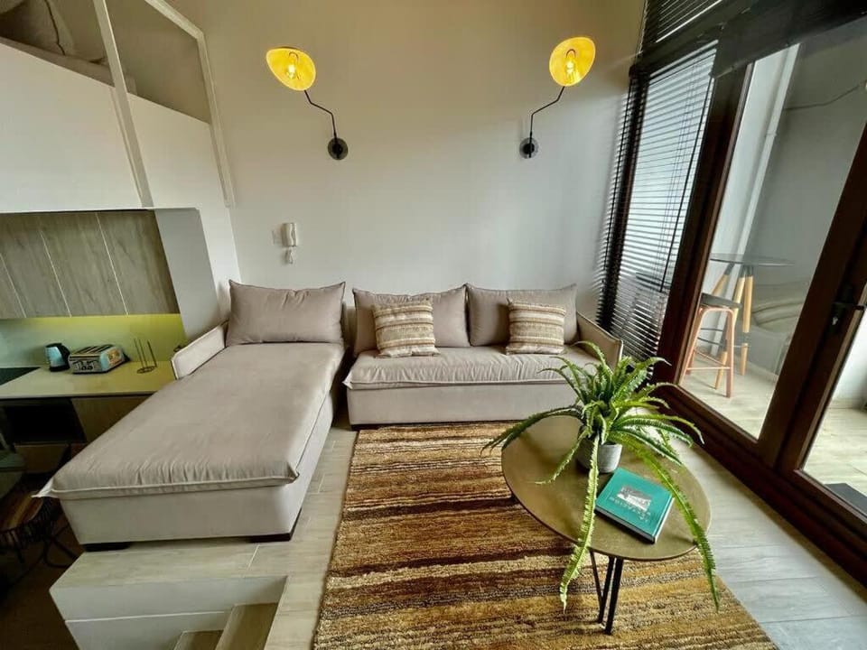 HOM I Loft Jardín I Nuevo I Cerro Baron I Parking Apartment in Valparaiso