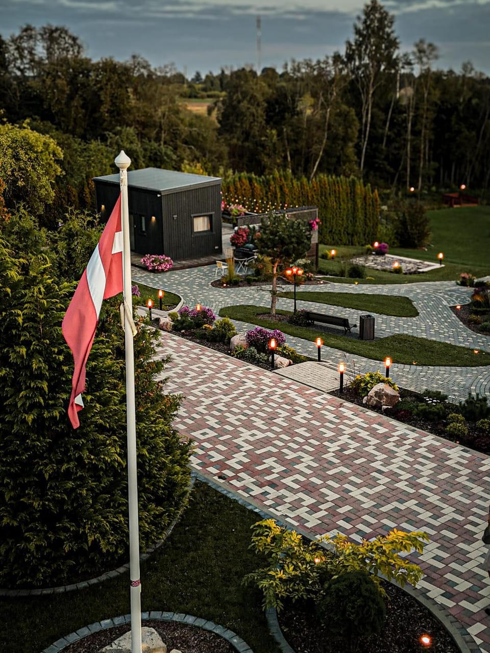 Garden view, Garden view