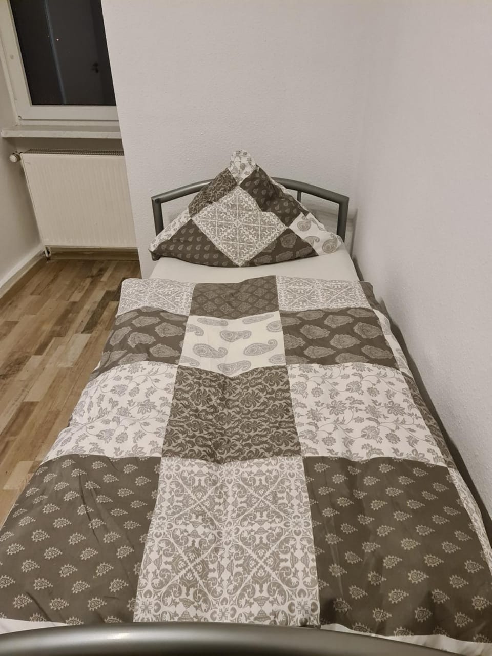 GSS18 1-OG Möblierte Wohnung in Oebisfelde Apartment in Saxony-Anhalt, Germany