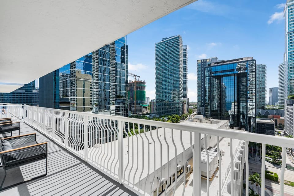 Day, Balcony/Terrace, City view