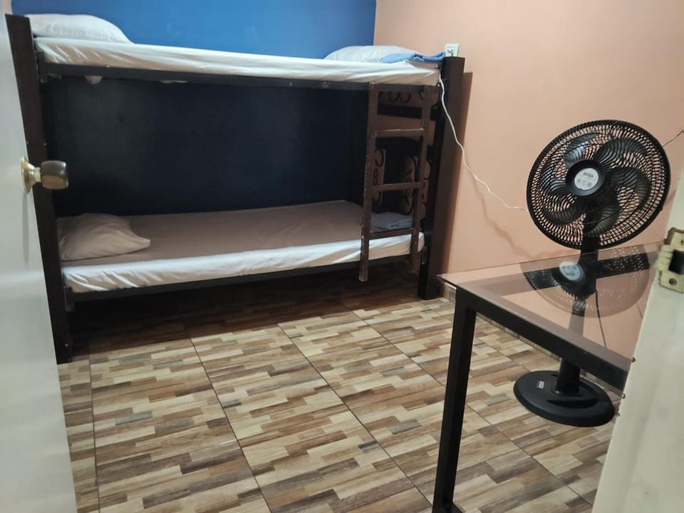 Hostal Avanza Bed and Breakfast in Cali