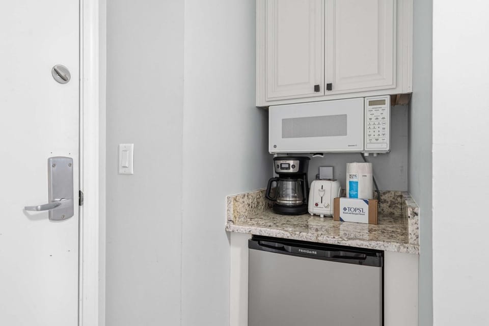 TOPS'L Summit 706 A Apartment in Miramar Beach