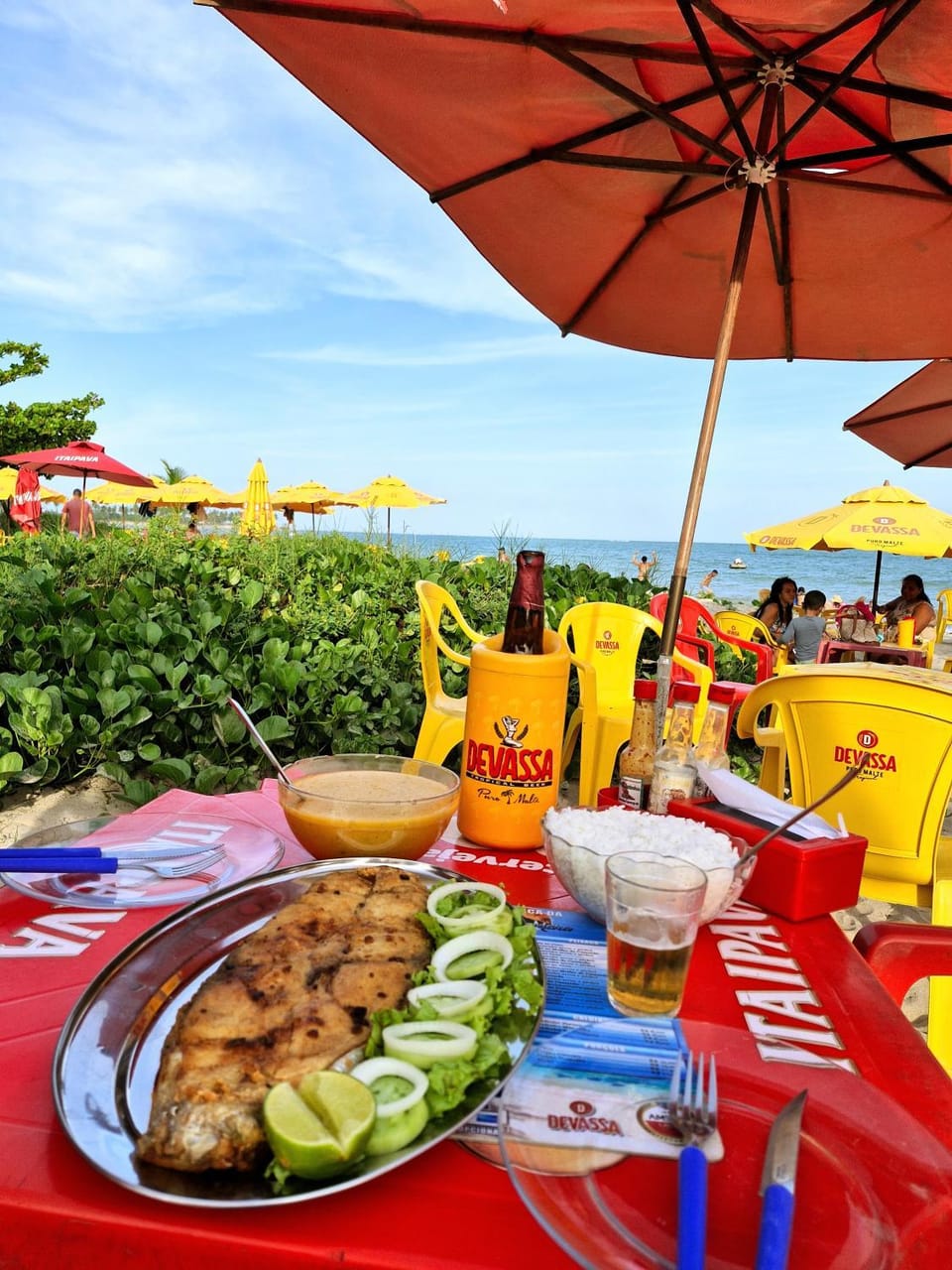 Food and drinks, Beach, Lunch