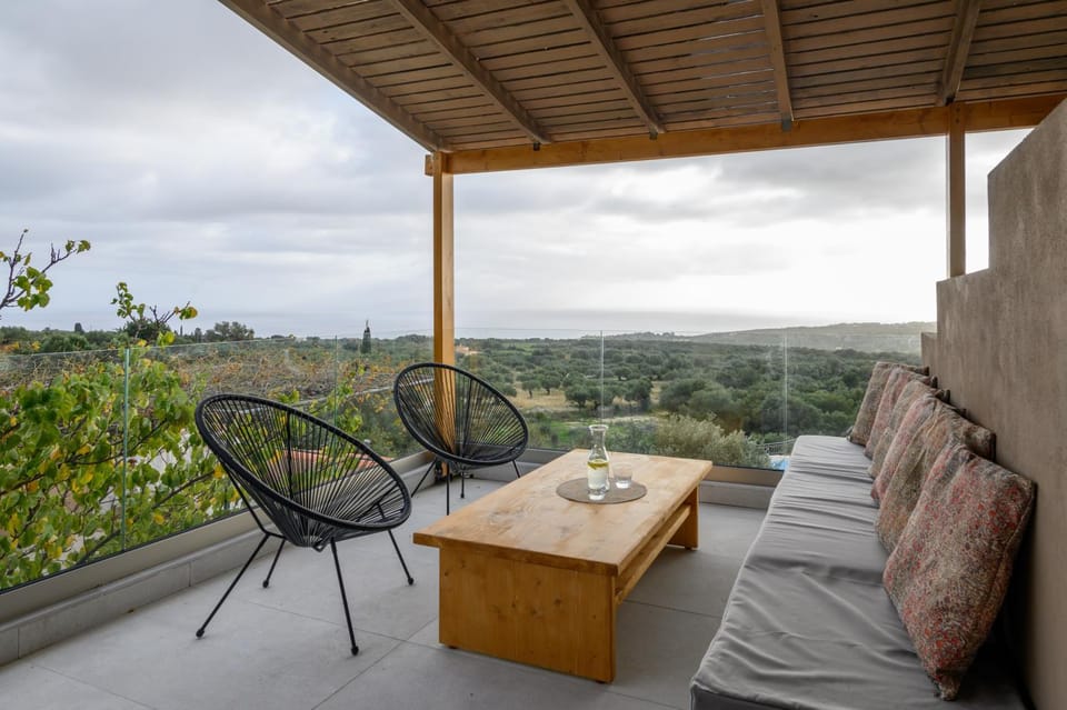 View (from property/room), Balcony/Terrace