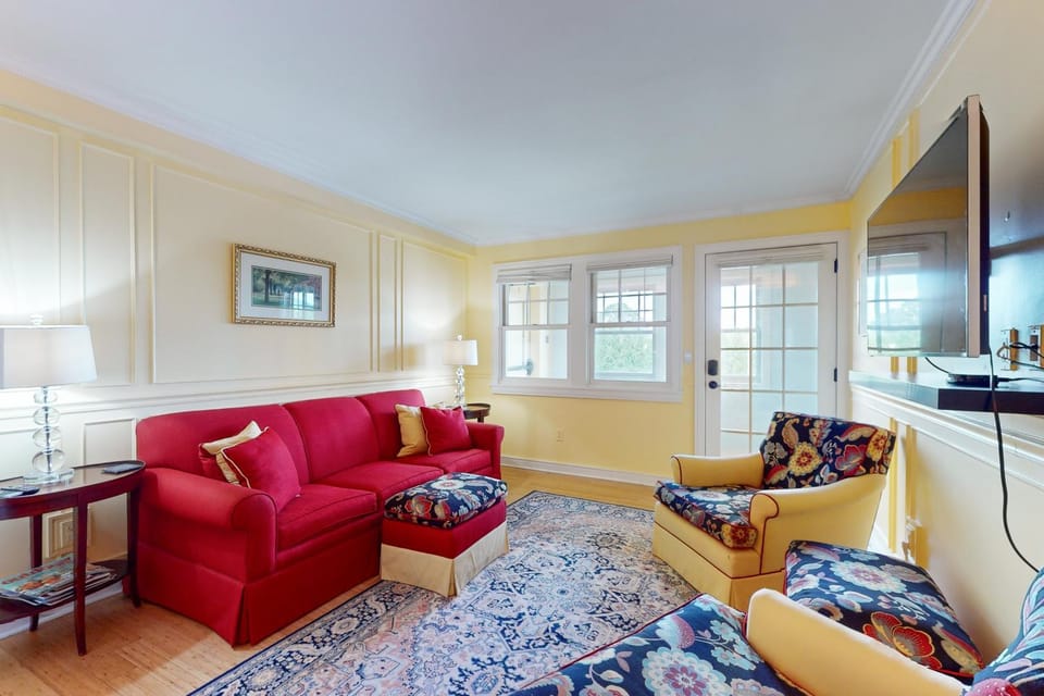 Hiawassee W203 Apartment in Historic Montford