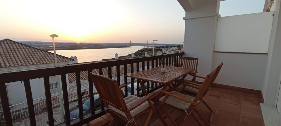 Balcony/Terrace, River view, Sunset